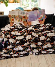 Charger l'image dans la galerie, Maxi Couverture Rainbow