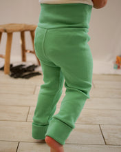 Charger l'image dans la galerie, Leggings côtelés évolutifs Matcha
