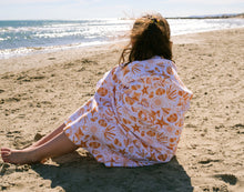Charger l&#39;image dans la galerie, Serviette de plage Otomi
