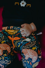 Charger l&#39;image dans la galerie, Pantalon évolutif Il était une fois
